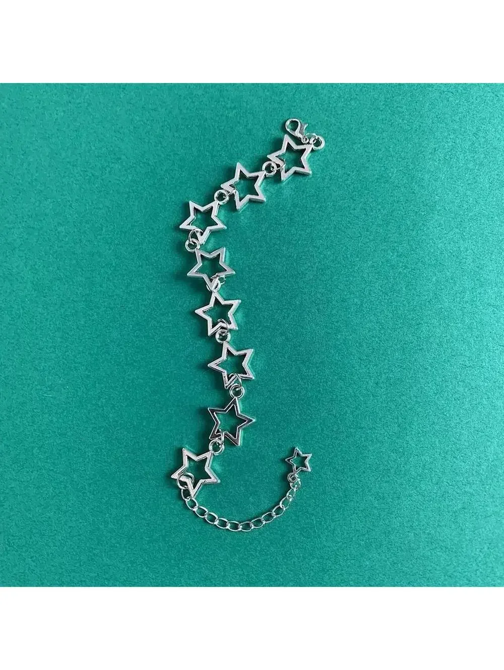 Y2k style silver star bracelet. Adjustable. Cool design. Nice quality and